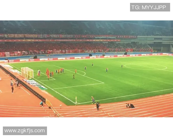 重庆斯威对阵上海上港精彩视频直播全程回顾与赛后分析